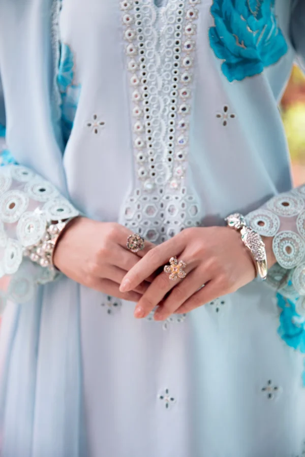 3-PC Charizma Unstitched Lawn Collection RM5-05 - Image 5